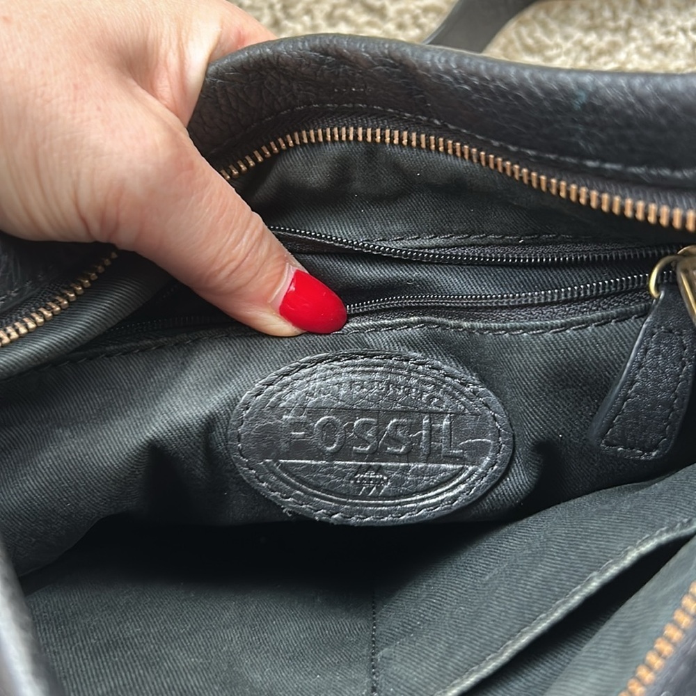 Fossil black leather crossbody handbag - Picture 3 of 4